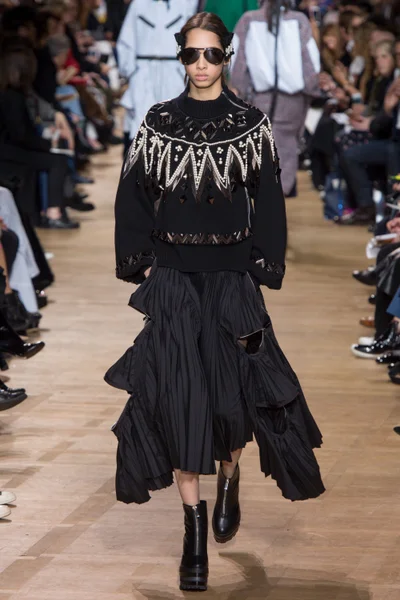 Look 40